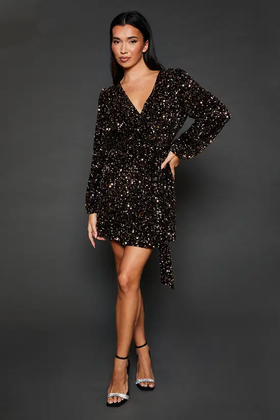 Black shimmer dress for cocktail